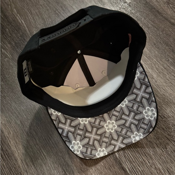 Padres 2023 Korean Heritage San Diego Padres Cap - Picture 4 of 4